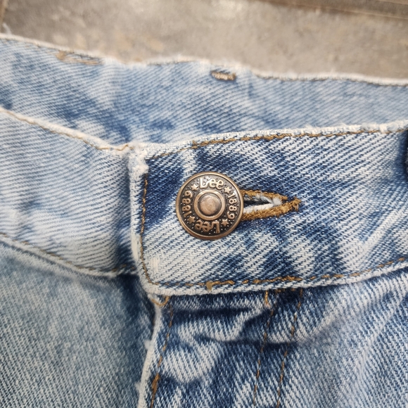 Vintage 90s Lee Women's 13M 32" Waist Cut Off Denim Mom Indie Jorts Shorts - Picture 5 of 10